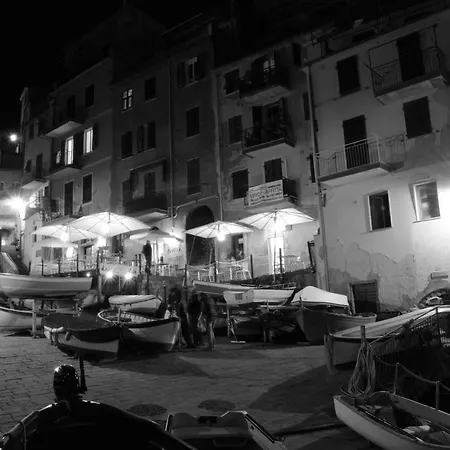 Apartment Finestra Sul Mare - Free Wi -fi *